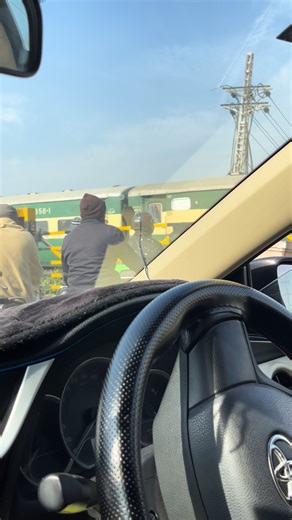 Jaffar express pass near Pattoki #fyp #trainlover #travel #railway #pattoki