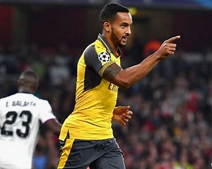 Theo Walcott Steals Show As Arsenal Beat Basel 2-0 in Champions League Showdown (Video)