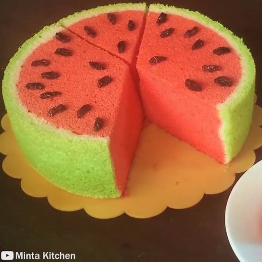 763K views · 10K reactions | This Watermelon Cake is perfect for summer  Credit: Minta Kitchen (bit.ly/2OpNDeS) (bit.ly/2vdH9qP) | Taste Life | Facebook