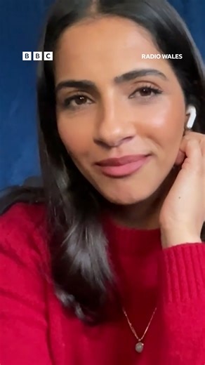 Doctor Who bringing people to Wales 🧡 Mandip Gill talks about her time as the on-screen assistant to the thirteenth Doctor, Jodie Whittaker, and the love she found for Cardiff whilst there. Lucy Owen also asks Craig Roberts if he would ever consider a role in the iconic franchise. To listen to Mandip and Craig's interview talking about their new comedy series, search for Behnaz Akhgar on BBC Sounds | BBC Cymru Wales