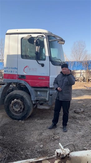 Explore Our Extensive Stock of Mercedes-Benz Trucks