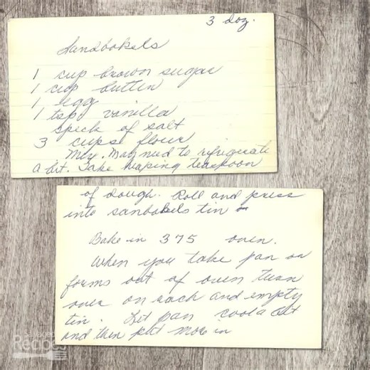 Sandbakels - Norwegian Holiday Cookies These delicate, buttery cookies are a beautiful addition to any holiday cookie tray! Crisp, golden, and shaped in traditional fluted tins. Link in first c.o.m.m.e.n.t! #sandbakels #holidaybaking #vintagecookies #norwegianrecipes #oldfashionedgoodness | Salvaged Recipes