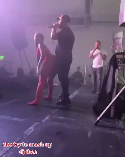 Dancehall Twerking: Elementary Kids Battle with Ling Ling