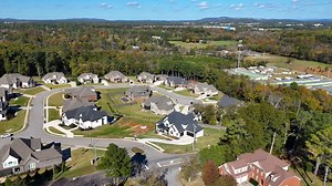 Join us today for an Open House at 100 Hickory Gap Trail, Madison! This beautiful basement home in Madison is move-in ready and ready for you to explore. Purposeful Design…Custom Built for you https://matrixbuilders.net/ For more information on building a custom home with Matrix Builders ☎️ Rhonda Pugh 256-468-0888 Rhonda@pughgroup.com REMAX Alliance The Pugh Group – New Home Division | Matrix Builders
