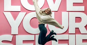 Level up your selfie game: 'Selfie WRLD' coming to Boulevard Mall next month