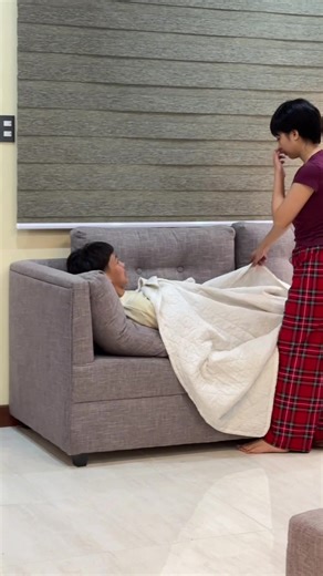 Manliligaw ni bunso : Part 9 ( concern na sya ) @Ellaine yayy @Zai @Susie_Yay @Bahawyayyy @Aya_Yay @Edrian_yay @Kimmy @Erica Yay @its.me.ennayay @Tita Beth Yay on IG and Fb 🥰 @Kim Gomez Yay