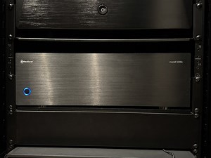 Amplificateur Outlaw Modèle 5000x 5 canaux