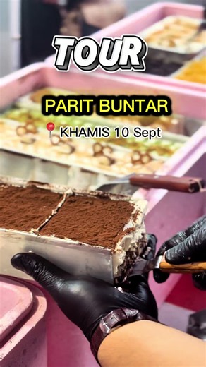 Buat pertama kali,umi dessert nk turun ke parit buntar,bantu repost semuaa #paritbuntar #paritbuntarperak #tiramisu #bananapudding #umidessert