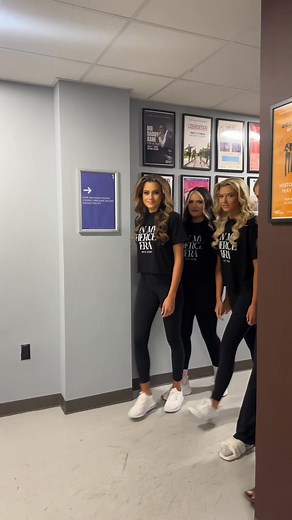 Thank you to Keith Pittman with Lasting Impressions for providing our gorgeous opening number dresses! 🖤 Our girls truly shined on stage, and it wouldn’t have been possible without your incredible support and eye for style. We are so grateful! ✨ Lasting Impressions Formal Wear | Miss Virginia Volunteer Pageant