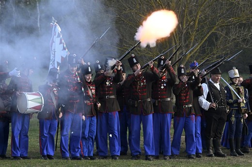 Top Hungary news: corruption concerns from the US, Dodik issue, US tariff measures, battle, DNA - 7 April, 2025