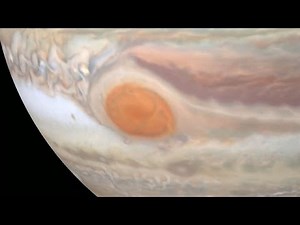 Imagens em 4K de Júpiter mostram detalhes de tempestade que já dura centenas de anos