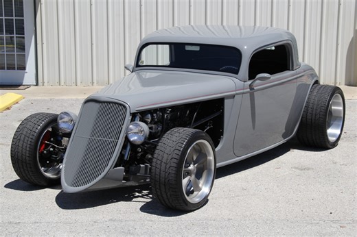 Factory Five '33 Ford Hot Rod