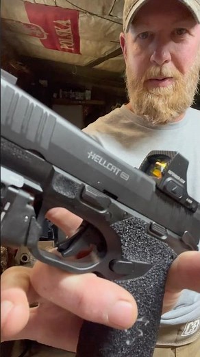 Hellcat Pro, Crossbreed Holsters, Handle It Grips, Vortex Defender CCW, Streamlight TLR-7X Sub #EDC