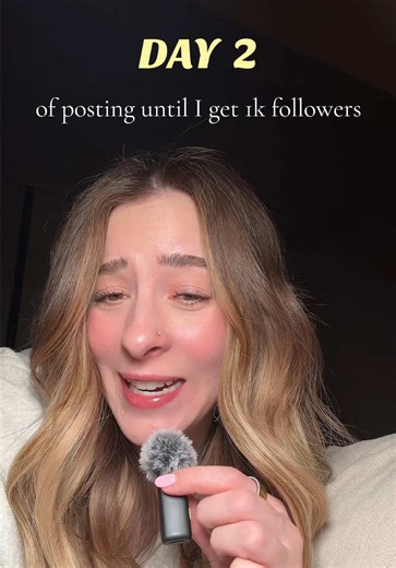 Help me reach 1K so I can join the tik tok shop affiliate program!! #follow #followme #journeyto1k #booktoker #tiktokshop