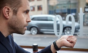Communiquer via sa montre avec sa voiture grâce à Volvo et Microsoft