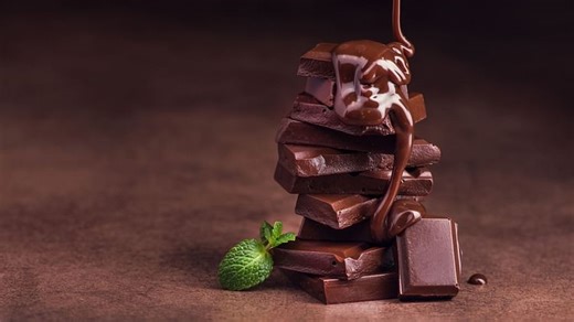 Benefits of Chocolate: महंगे स्किन ट्रीटमेंट को कहें बाय-बाय, घर बैठे चॉकलेट से पाएं नेचुरल ग्लो
