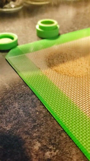 Balloon Tech basic drysift static demo shot 2021-12-31.