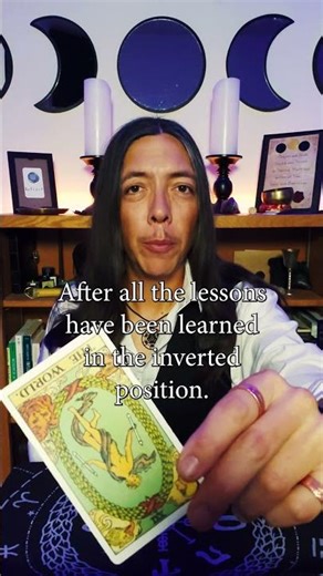 21 The World - Teaching the Tarot #tarotcards #astrologysigns #astrologyandtarot