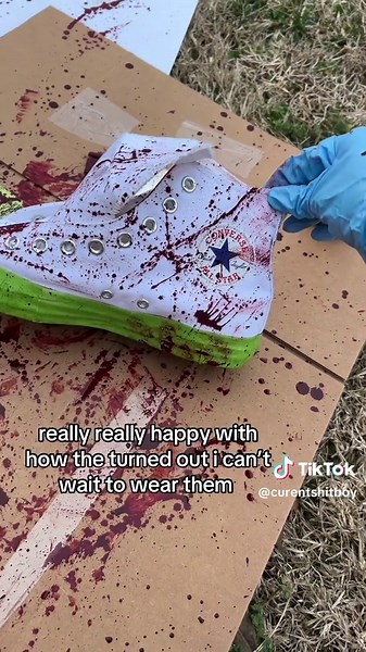 DIY Fake Blood Converse Design Tutorial