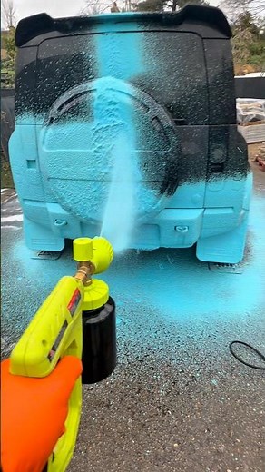 Super Satisfying ASMR POV Snow Foam | Urban Landrover Defender #satisfying #asmr #pov #carcleaning