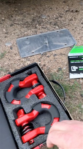 RHINO USA Super Shackles! LINK TO TikTok Showcase In Bio #trucks #emergency #rescue #rhinousa #musthaves #emergencytools #shackles #automotive RHINO USA | Mastering Mayhem