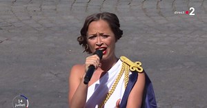 Défilé du 14 juillet : qui est Candice Parise, découverte dans The Voice, qui clôture la fête nationale ?