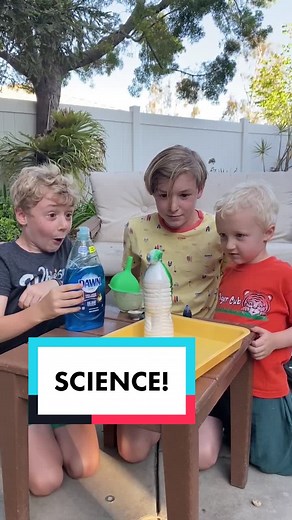 Making Elephant Toothpaste... SCIENCE! Ingredients: 1/2 cup hydrogen peroxide, big squirt of dish soap, 3 TB warm water & 1 TB yeast.