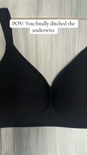 The ultimate underwire free jelly bra that lifts and pushes up without the uncomfortable digging. You’ll never want to take it off. @OEAK Apparel #oeakbras #jellybra #pushupbra #comfortablebras