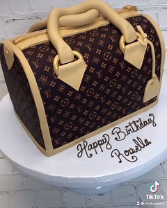 2.1K views · 54 reactions | LV Vibes✨ #cakebossofmacomb #customcakes #louisvuittoncake #lvbag #pursecake #itsavibe #cakesvideos #cakesofinstagram #fondantcake #tiktok #smallbusinesssupport #designerbags #design #edibleart #cakes | Vita's Cakery | Facebook