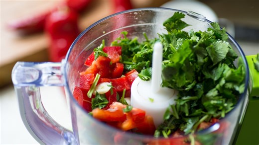 Blender vs. Food Processor? Here Are the Pros and Cons of Each