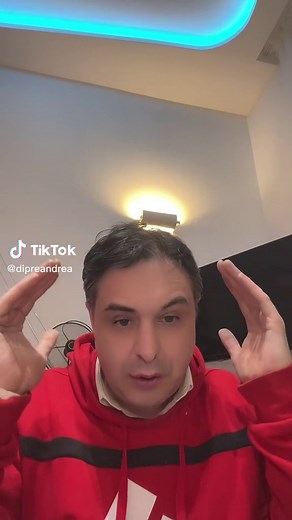 Andrea Dipre Nudo - Viral Video Highlights