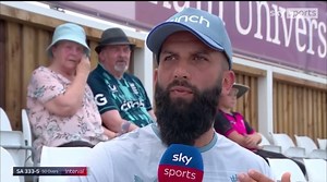 Eoin Morgan interviewing Moeen Ali & Adil Rashid and asking them to explain what Hajj is and it’s importance. Video Credits: Sky Sports | IBANN-Indian Broadcasting & News Network