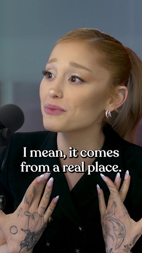 Ariana Grande and Bowen Yang Kiss Scene on SNL: Las Culturistas Moment