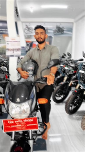 Happy customers 😍❤️ ඔබ අපේන් මිලදී ගන්නා සෑම තිු රෝද රතයකටම සෑම යතුරැ පැදියකටම සුවිශේෂී වාසි රැසක් 🤩😍🎁 Nokia Phone Bluetooth head set 3Way USB Cables Phone holders Helmet ඇතුළු එකී නොකී වාස රැසක් සමගින්🏃🏃🏃🏃අදම එන්න ඔබගේ Bajaj යතුරැ පැදිය වෙන් කරගෙන තැගි දිනා ගන්න Call us - 0718865039/0719293133 #DSMotors #Bulnewa