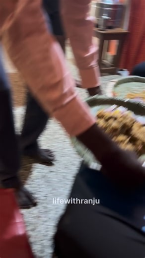 Ranjana on Instagram: "ಅಜ್ಜಿ ಪಲಾವ್ / ಅಜ್ಜಿ ಮೆಸ್ - world famous in Namma Mysuru 😋🧿🥘🍗🍖 . Comment “Location” to get exact location . ⏰Time : 7.30am to 11am . Follow @lifewithranju for more videos ✨ . #lifewithranju #biryani #chicken #mysuru #nonveg"