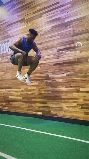 Tuck Jumps #sports #speed power #hiit #performance #gymworkout #hiittraining #hiittraining #workou