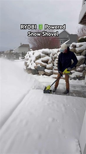 RYOBI 🔋 Powered Snow Shovel!