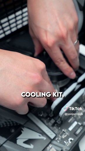 First time building a custom loop PC! #pc #pcbuild #pcsetup #customloop #watercooling #JonjonTech #tech