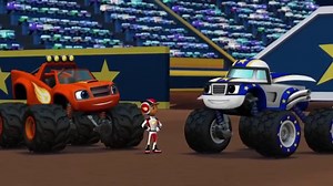 Blaze et les Monster Machines | Blaze et AJ sauvent Darrington ! | Nick Jr.