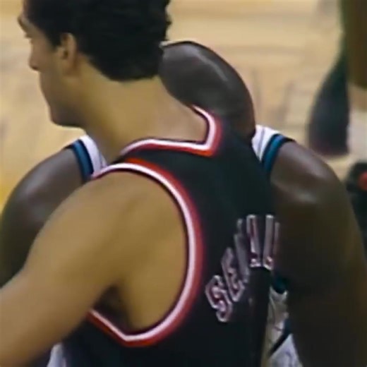 #OnThisDay in 1992: Shaquille O’Neal made his NBA debut for the Orlando Magic 💪 He went on to win 4️⃣ NBA Championships 🏆, and was named the NBA Finals MVP 👌 times! #VintageMomentOfTheDay #NBAHistory | NBA