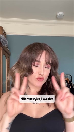 To fringe or not to fringe? ✂️💇 🙋‍♀️ Raise your hand if you’ve ever overthought this: “Should I get bangs or not?!” When you have them, you second-guess… but when you don’t, you crave them! 😩 Who else feels this????! ✨ Good news: With a hairline topper, you can switch between bangs no bangs in SECONDS! No scissors, no regrets—just instant glam for any mood or occasion!! Tag a friend who needs this magic. ✨ Featuring UniWigs hairline topper in 211 Espresso Brown, 10’’. 🛍️ link: http://bit.ly/