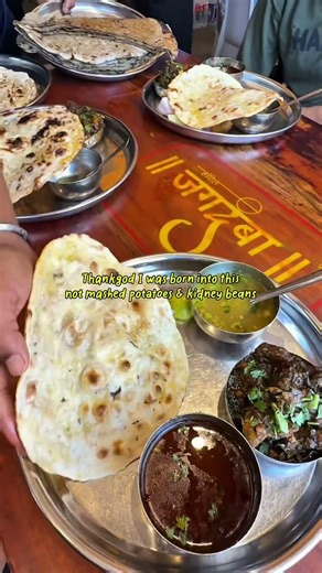 Famous hotel, Jagdamba chicken Thali cooking shots￼🐔🐓🍗 #food #khaopiyoaishkaro