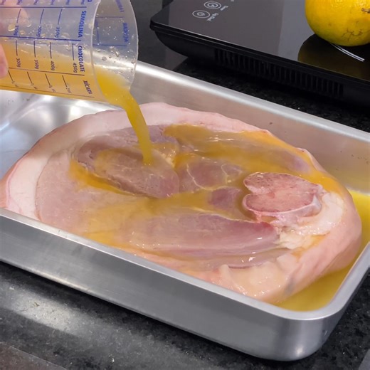 1.7M views · 11K reactions | Pierna de cerdo asada al horno fácil y súper deliciosa | Império das Receitas - España | Facebook