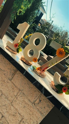 ✨ Spring is blooming at Bella… and we’ve been busy! ✨ It’s a beautiful Saturday afternoon and the team at The Bella House 1873 is in full spring refresh mode. From deep cleaning and fresh florals to a few fun DIY projects around the property, we’re making sure every corner of Bella is picture-perfect for the exciting events ahead. Because trust us… the next few weeks at Bella are BIG. 🌿 March 18 – Chamber of Commerce Ribbon Cutting Ceremony 🌸 March 21 – Bella in Bloom 2026 ⛳ Masters Week – One