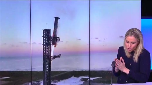 Spectacular landing: SpaceX catches giant Starship booster with mechanical arms