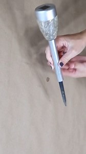 Genius solar light hack! 😳 | Hometalk