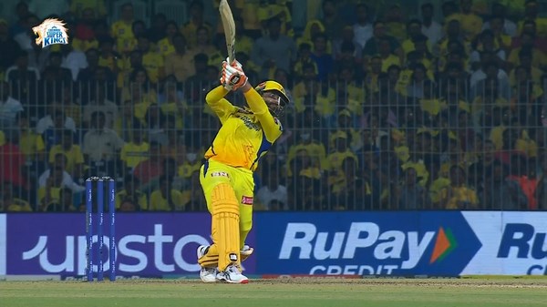 19-run over: Jadeja smacks two 6s and a 4 to keep CSK in run-chase