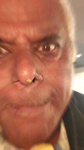 ⚠️ Warning.. Ek bite liya and you’ll keep craving more 🤤 Oozing, creamy, piping hot chocolate… with crumbled cake pieces melting on top… Ohhhoo hoo… that texture, that taste – bas, toooo delicious! 😍 And then came their famous Kashmiri Kahwa ice cream – rich kahwa flavour in every single bite. Wahhh, maza aa gaya! Crunchy cone, vanilla ice cream, simple yet so satisfying – exactly what a happy heart needs. At Shradha Lulla Gourmet Desserts, you get this luxury experience at prices that make yo