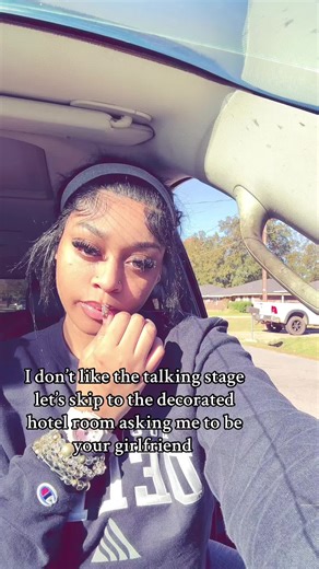 mH-nik4 (@ronnikaronnika983)’s videos with original sound - markies hill