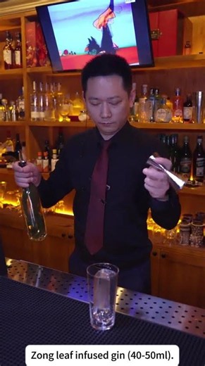 Crafting a Dragon Boat Festival Cocktail: Zong Aromatic Gin & Tonic!🍹🎏 #shorts #cocktail #drink #bar